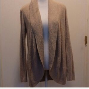 Barefoot dreams Chic light open front sweater